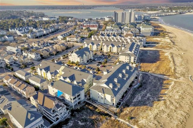 2319 Beach Castle LN, Virginia Beach, VA 23451