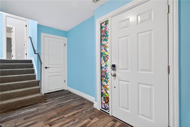 2319 Beach Castle LN, Virginia Beach, VA 23451