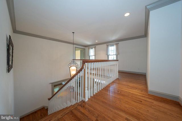 23 FETTERS MILL DR, Malvern, PA 19355