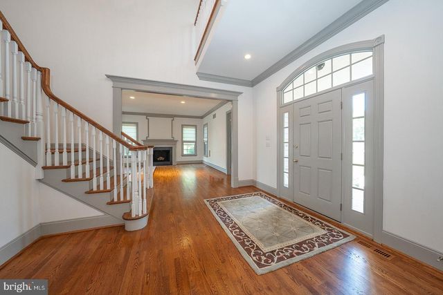 23 FETTERS MILL DR, Malvern, PA 19355
