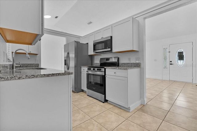 1715 LIGGINS AVENUE, Kissimmee, FL 34744