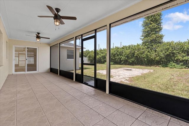 1715 LIGGINS AVENUE, Kissimmee, FL 34744