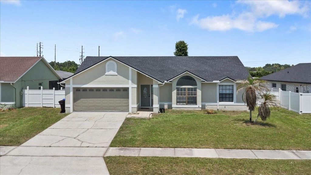 1715 LIGGINS AVENUE, Kissimmee, FL 34744