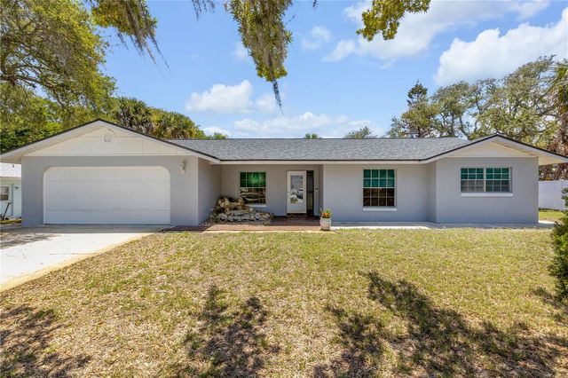 797 E 9TH AVENUE, New Smyrna Beach, FL 32169