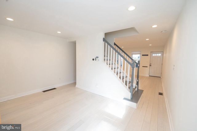 148 E DUVAL ST, Philadelphia, PA 19144
