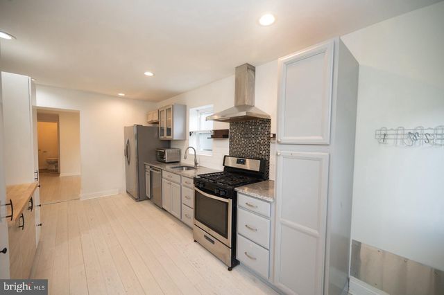 148 E DUVAL ST, Philadelphia, PA 19144