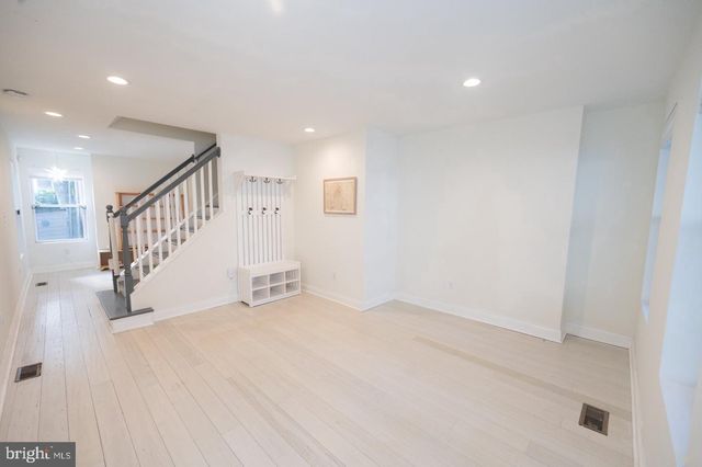 148 E DUVAL ST, Philadelphia, PA 19144