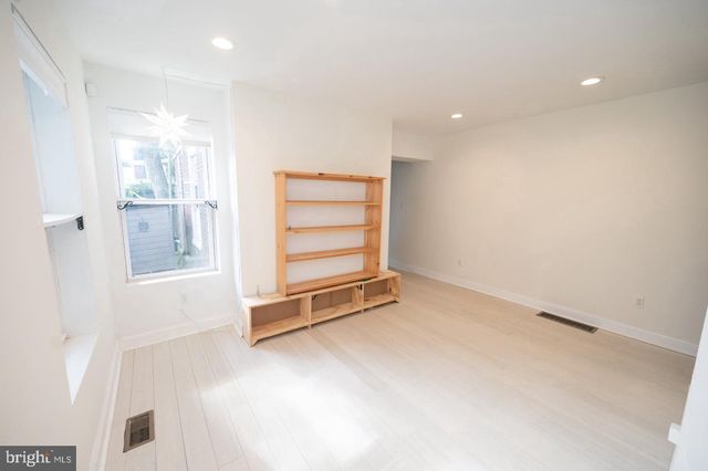 148 E DUVAL ST, Philadelphia, PA 19144