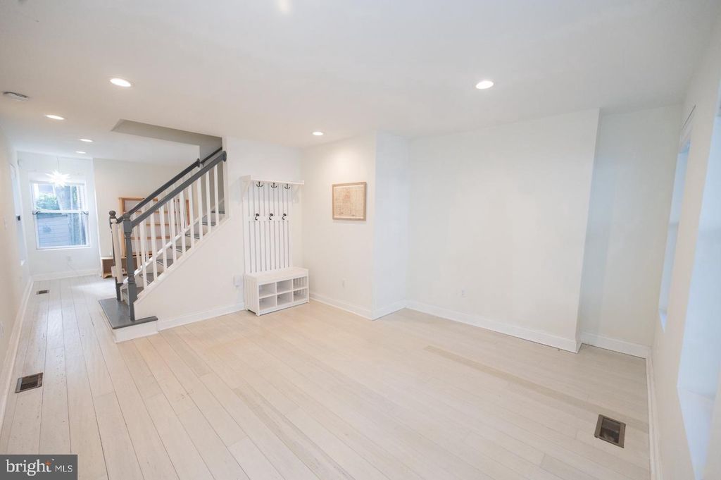 148 E DUVAL ST, Philadelphia, PA 19144 — photo 5