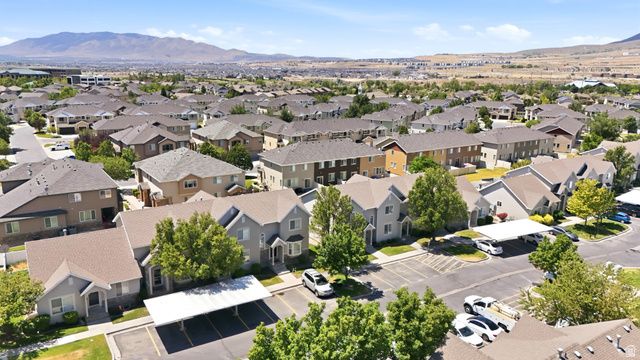 3163 W DAVENCOURT LOOP, Lehi, UT 84043