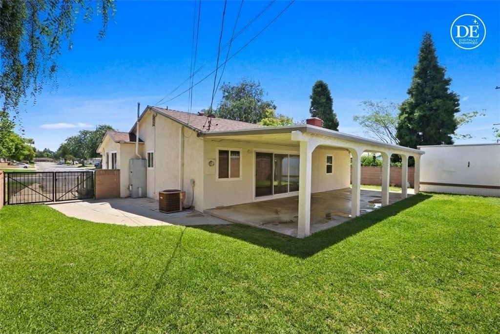 Image 32 of property listing at 1317 S Ardilla, West Covina, CA 91790