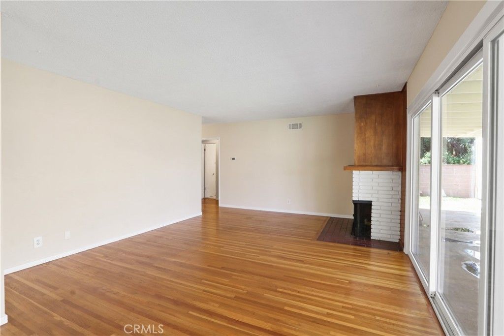 Image 7 of property listing at 1317 S Ardilla, West Covina, CA 91790