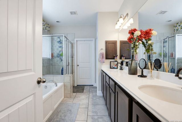 1612 ALVIN CIR, New Braunfels, TX 78130