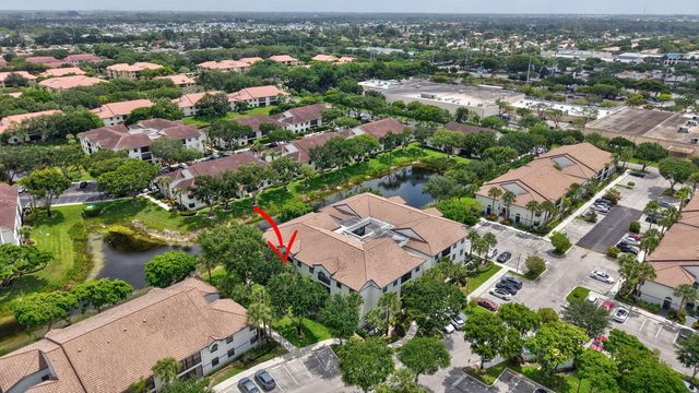 5153 Floria Drive J, Boynton Beach, FL 33437
