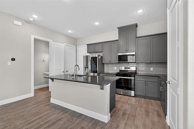 1511 Perrin Lane, Farmers Branch, TX 75234