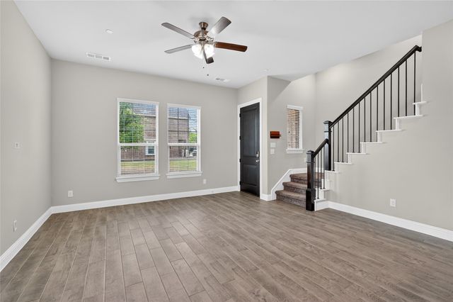 1511 Perrin Lane, Farmers Branch, TX 75234