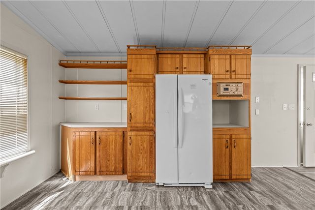 92 Bayview Parkway, Middletown, RI 02842