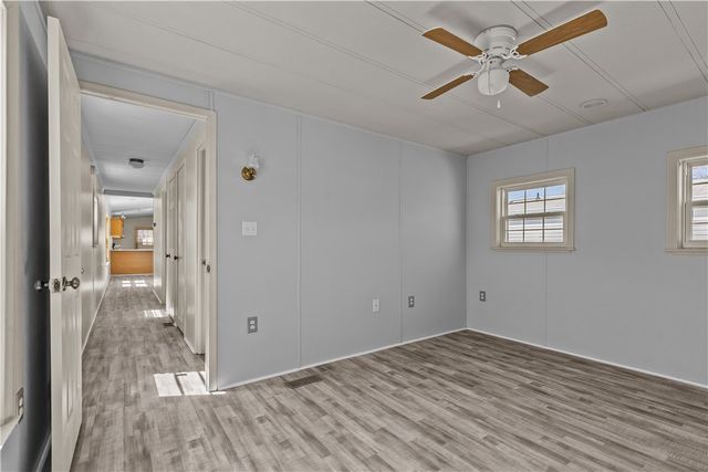 92 Bayview Parkway, Middletown, RI 02842