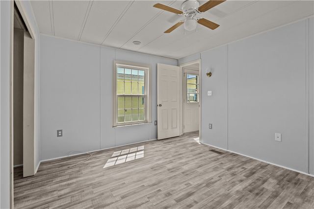 92 Bayview Parkway, Middletown, RI 02842