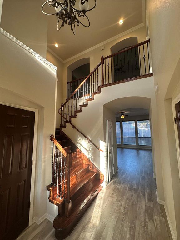 2745 Lake Forest DR, Round Rock, TX 78665