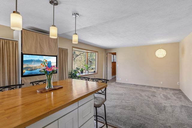 2417 Ford Road, Hopkins, MN 55305