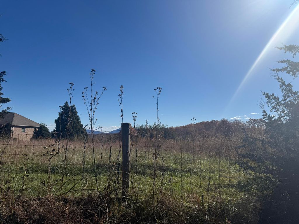 Lot 7 Bluewater DR, Moneta, VA 24121