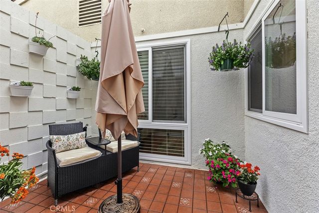 64 Calle Cadiz H, Laguna Woods, CA 92637
