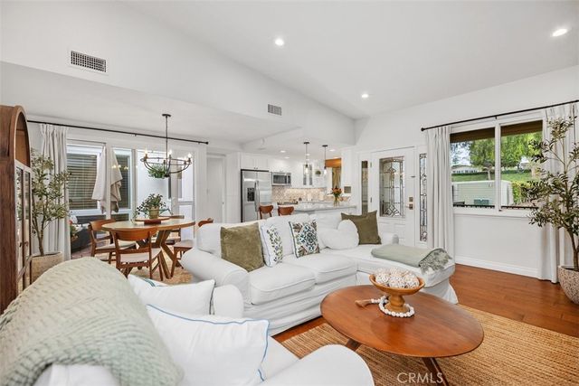64 Calle Cadiz H, Laguna Woods, CA 92637