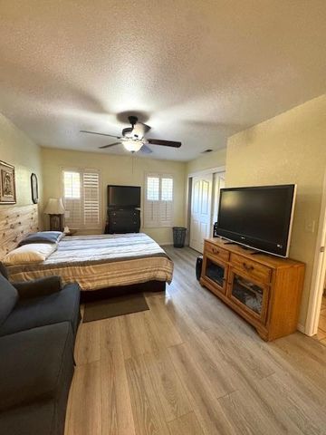 1032 Souza St, Turlock, CA 95380