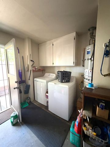 1032 Souza St, Turlock, CA 95380