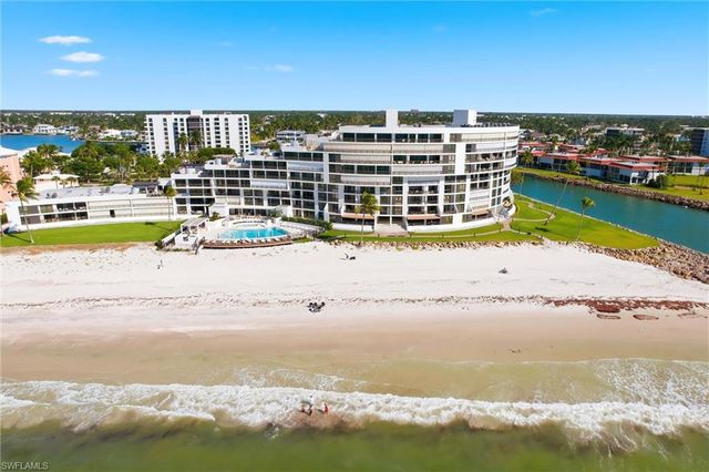 2316 Gulf Shore BLVD N # 411, Naples, FL 34103
