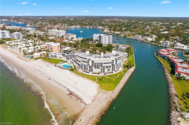 2316 Gulf Shore BLVD N # 411, Naples, FL 34103