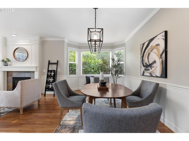 5308 SOUTHWOOD Dr, Lake Oswego, OR 97035