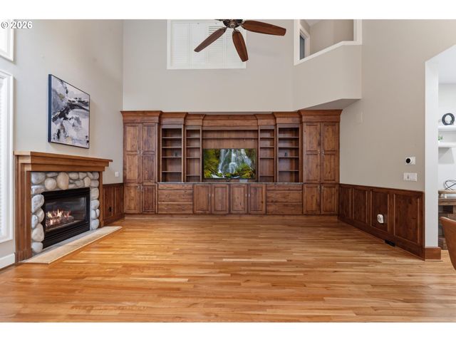 5308 SOUTHWOOD Dr, Lake Oswego, OR 97035