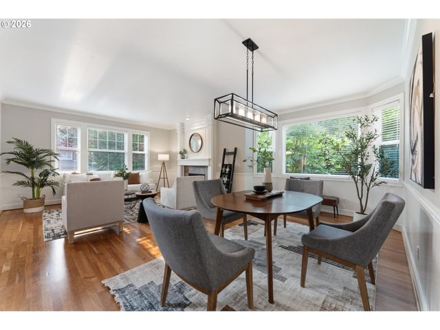 5308 SOUTHWOOD Dr, Lake Oswego, OR 97035