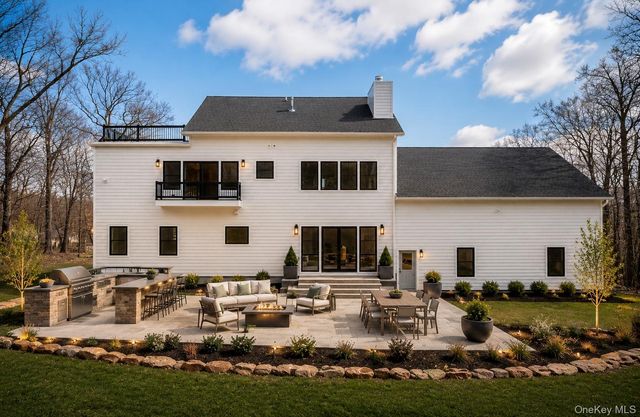 133 W Mombasha Road, Monroe, NY 10950