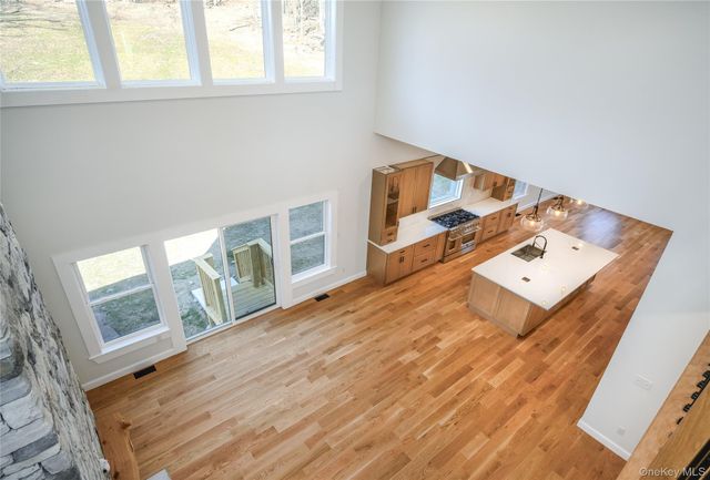 133 W Mombasha Road, Monroe, NY 10950