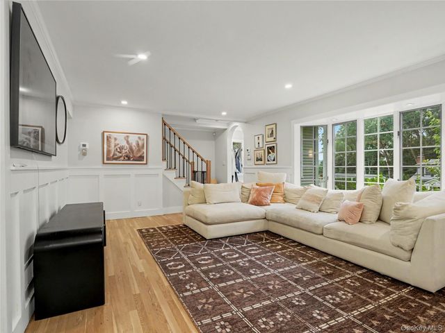 67 Heatherdell Road, Ardsley, NY 10502