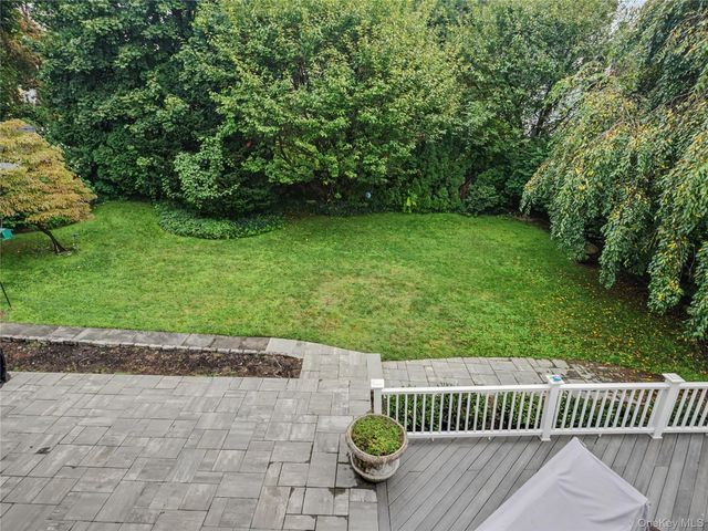 67 Heatherdell Road, Ardsley, NY 10502