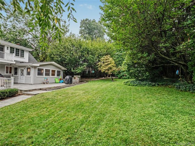 67 Heatherdell Road, Ardsley, NY 10502