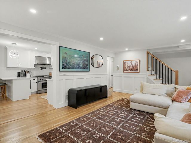 67 Heatherdell Road, Ardsley, NY 10502