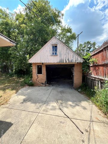 4619 Farmbrook Street, Detroit, MI 48224