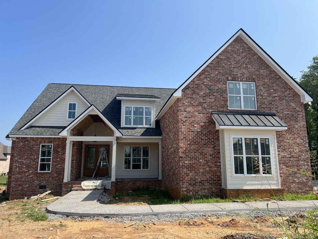 1107 Collin Dr, Lebanon, TN 37087