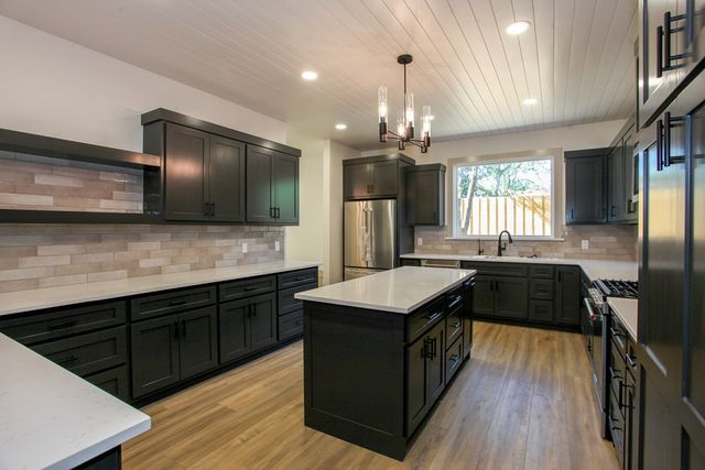 800 Edwards Blvd, Big Spring, TX 79720