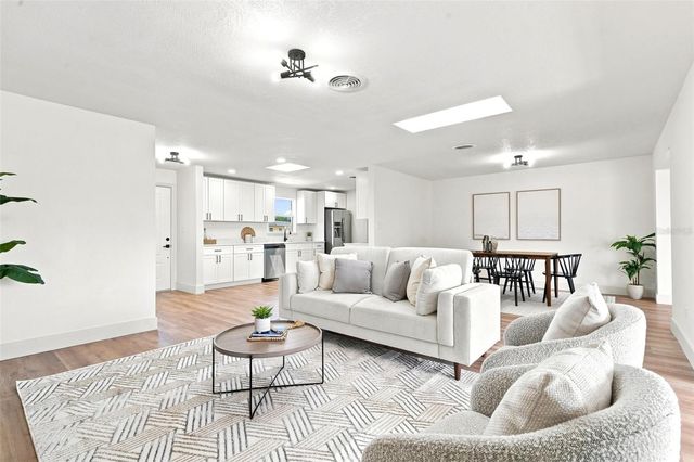 2542 W CORAL WAY, Daytona Beach, FL 32118