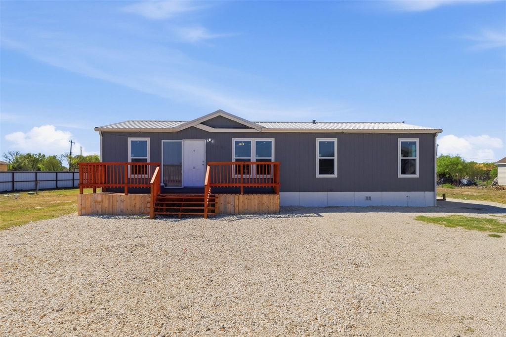 246 San Fernando RD, Kyle, TX 78640