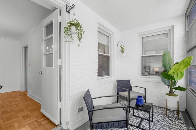 3 Washington Square 4D, Larchmont, NY 10538