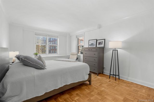 3 Washington Square 4D, Larchmont, NY 10538
