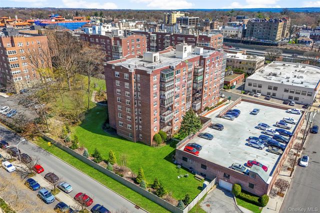 3 Washington Square 4D, Larchmont, NY 10538