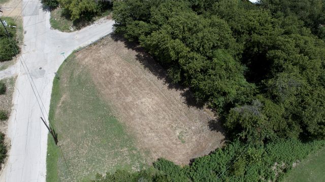 2000 Brookes Street, Fort Worth, TX 76105